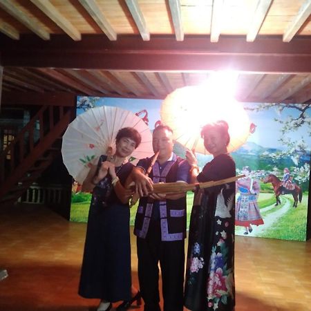 A Lin Homestay Bac Ha Bac Hà Exterior foto